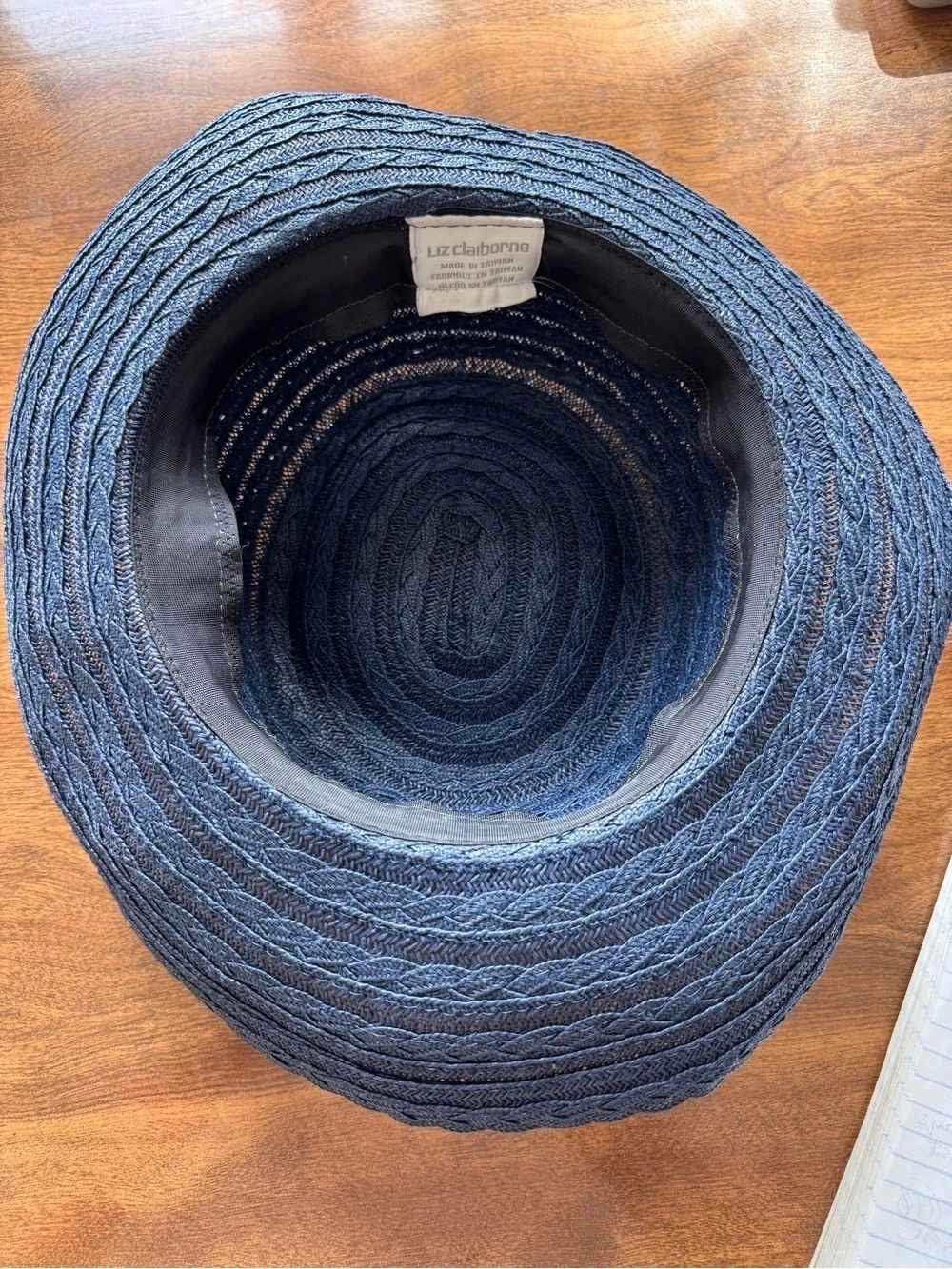 Liz Claiborne Wide 3” Brim Navy Straw Sun Hat